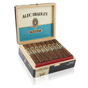 Alec Bradley Prensado Churchill